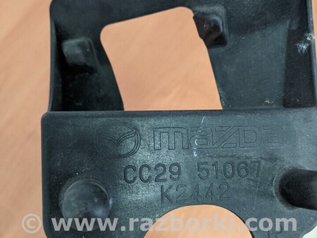 ФОТО Кронштейн крыла для Mazda 5 CR (2006-2010) Киев
