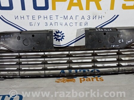 ФОТО Решетка бампера для Citroen C4 Cactus Киев