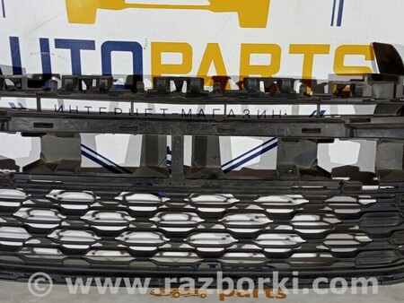 ФОТО Решетка бампера для Citroen C4 Picasso Киев