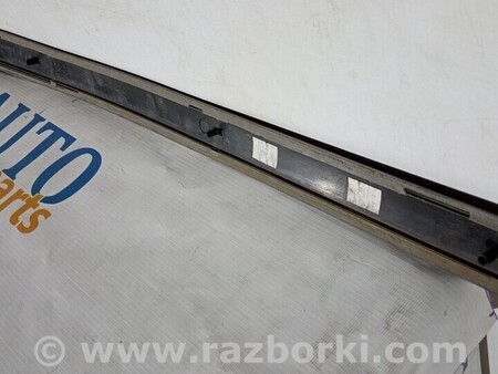 ФОТО Молдинг двери для Volkswagen Caddy 3 (2003-2020) Киев