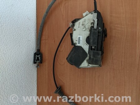 ФОТО Замок двери для Volkswagen Caddy 3 (2003-2020) Киев
