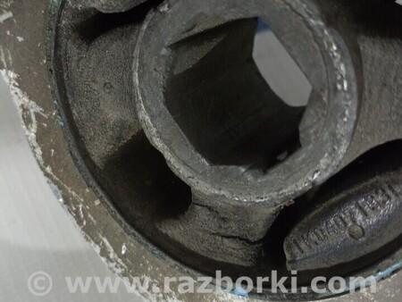 ФОТО Сайлентблок для Volkswagen Caddy 3 (2003-2020) Киев