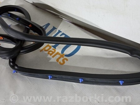 ФОТО Уплотнитель двери для Chevrolet Cruze J300 (2008-2016) Киев