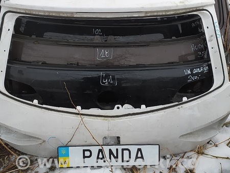 ФОТО Крышка багажника для Seat Leon Львов