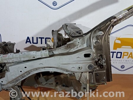 ФОТО Четверть автомобиля для Renault Duster Киев