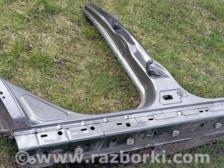 ФОТО Стойка кузова центральная для Ford Kuga 2 Киев