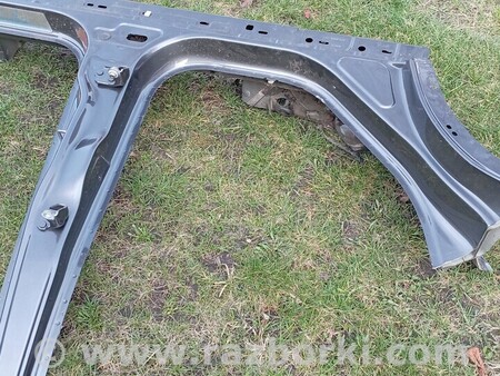 ФОТО Стойка кузова центральная для Ford Kuga 2 Киев