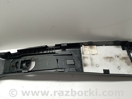 ФОТО Накладка стойки для Dodge Durango (2011-) Киев