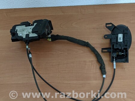ФОТО Замок двери для Nissan Juke (10-19) Киев