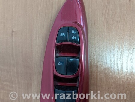 ФОТО Переключатель дворников для Nissan Juke (10-19) Киев