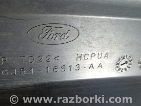 ФОТО Накладка решетки радиатора для Ford Kuga 2 Киев