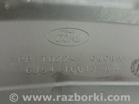 ФОТО Накладка решетки радиатора для Ford Kuga 2 Киев