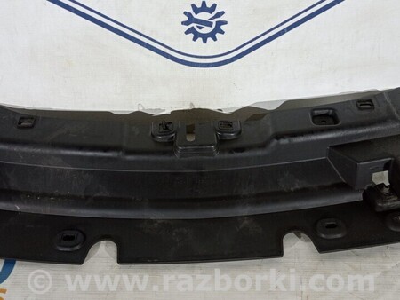 ФОТО Накладка решетки радиатора для Ford Kuga 2 Киев