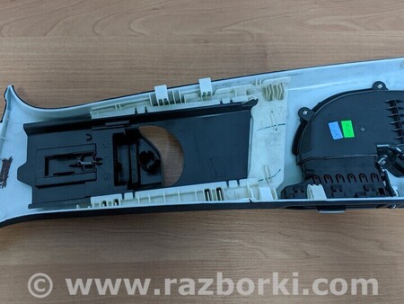 ФОТО Стойка кузова центральная для Mercedes-Benz M-CLASS W166 (11-15) Киев