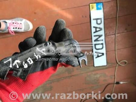 ФОТО Кронштейн проводки для Audi (Ауди) A4 B9 - 8W2, 8W5 (06.2015-...) Львов