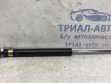ФОТО Амортизатор кришки багажника для Mitsubishi Pajero Sport Киев
