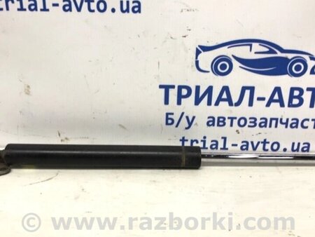 ФОТО Амортизатор кришки багажника для Mitsubishi Pajero Sport Киев
