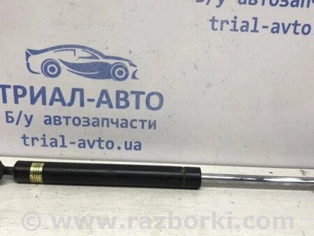 ФОТО Амортизатор кришки багажника для Mitsubishi Pajero Sport Киев