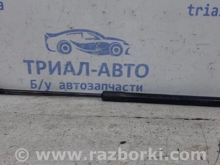 ФОТО Амортизатор кришки багажника для Hyundai i30 Киев
