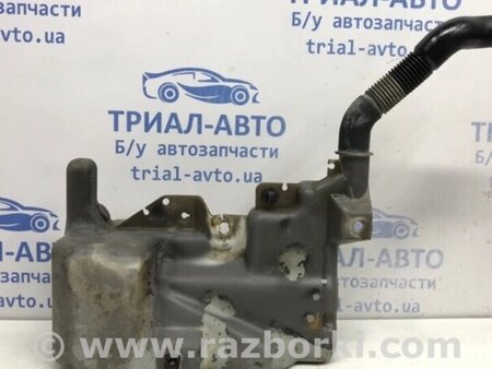 ФОТО Бачок омивача для Mitsubishi Pajero Sport Киев