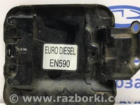 ФОТО Лючок бака  для Mitsubishi Pajero Sport Киев