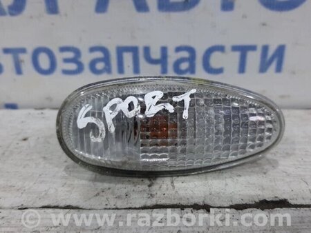 ФОТО Повторювач поворотника для Mitsubishi Pajero Sport Киев