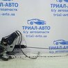 Замок двері передній правий Toyota Land Cruiser