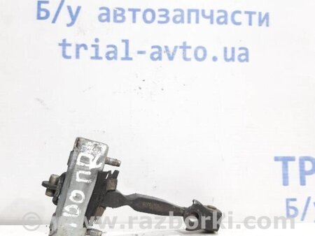 ФОТО Обмежувач дверей передній правий для Toyota Land Cruiser Киев