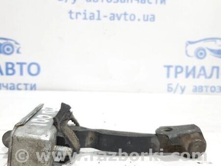 ФОТО Обмежувач дверей передній правий для Toyota Land Cruiser Киев