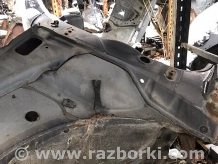 ФОТО Чверть автомобіля передня ліва для Toyota Land Cruiser Киев