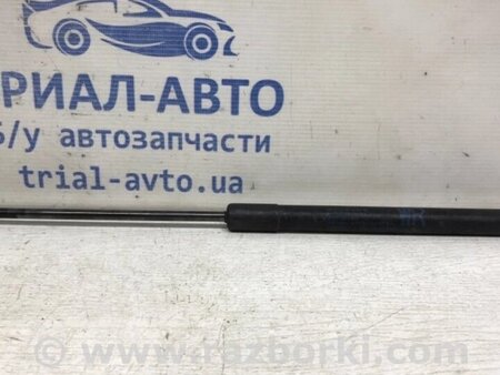 ФОТО Амортизатор кришки багажника для Toyota Avensis T270 (10.2008-12.2012) Киев