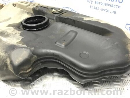 ФОТО Бак паливний пластик для Toyota Avensis T270 (10.2008-12.2012) Киев