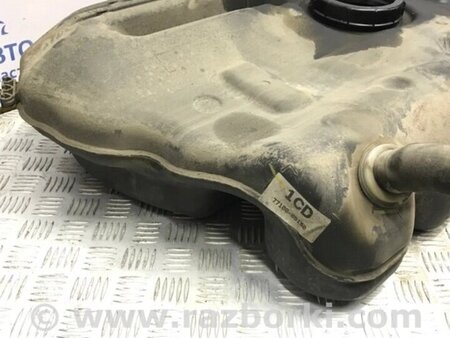 ФОТО Бак паливний пластик для Toyota Avensis T270 (10.2008-12.2012) Киев