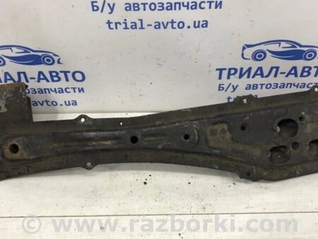 ФОТО Балка передня поперечна для Toyota Avensis T270 (10.2008-12.2012) Киев