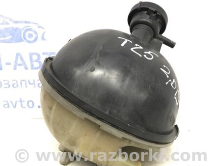 ФОТО Бачок радіатора (розширювальний) для Toyota Avensis T270 (10.2008-12.2012) Киев