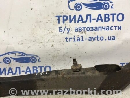 ФОТО Важель задній поперечний для Mitsubishi Lancer Киев