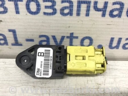ФОТО Датчик AIRBAG (удару) для Toyota Avensis T270 (10.2008-12.2012) Киев