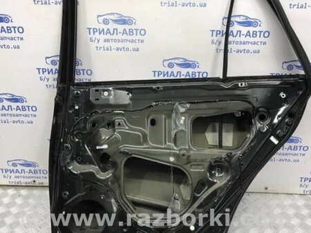 ФОТО Двері задні праві для Toyota Avensis T270 (10.2008-12.2012) Киев