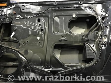 ФОТО Двері передні праві для Toyota Avensis T270 (10.2008-12.2012) Киев