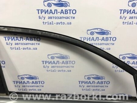 ФОТО Двері передні праві для Toyota Avensis T270 (10.2008-12.2012) Киев