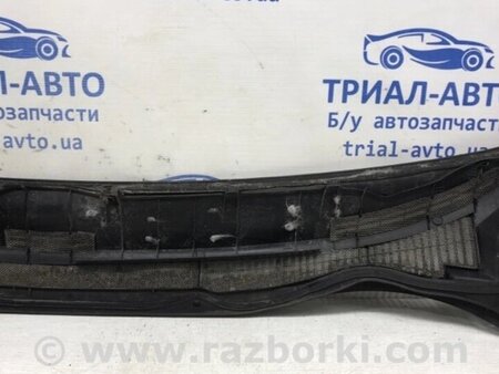 ФОТО Дефлектор двірників для Toyota Avensis T270 (10.2008-12.2012) Киев
