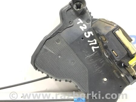 ФОТО Замок двері передній лівий для Toyota Avensis T270 (10.2008-12.2012) Киев