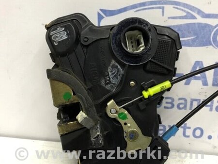 ФОТО Замок двері передній лівий для Toyota Avensis T270 (10.2008-12.2012) Киев