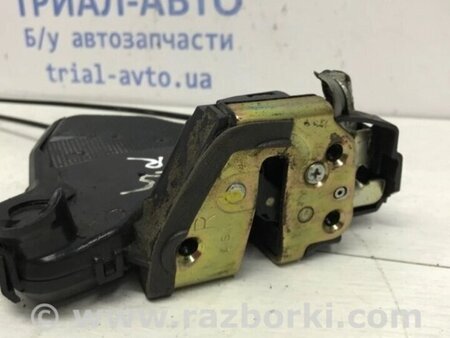 ФОТО Замок двері передній правий для Toyota Avensis T270 (10.2008-12.2012) Киев