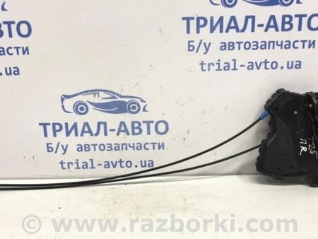 ФОТО Замок двері передній правий для Toyota Avensis T270 (10.2008-12.2012) Киев