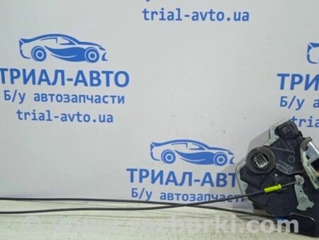ФОТО Замок двері передній правий для Toyota Avensis T270 (10.2008-12.2012) Киев