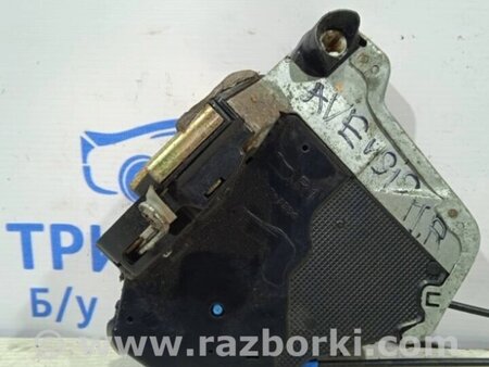 ФОТО Замок двері передній правий для Toyota Avensis T270 (10.2008-12.2012) Киев