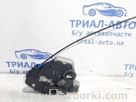 ФОТО Замок двері передній правий для Toyota Avensis T270 (10.2008-12.2012) Киев
