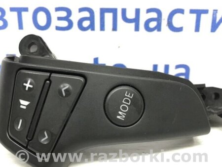ФОТО Кнопки керма для Toyota Avensis T270 (10.2008-12.2012) Киев
