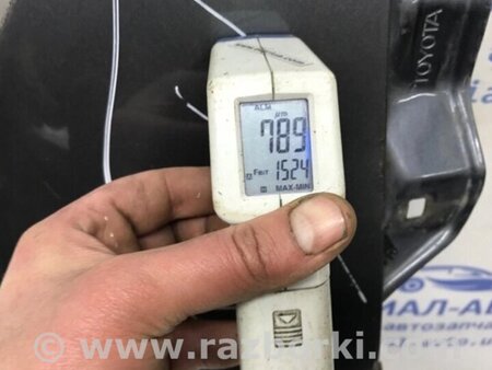 ФОТО Крило переднє праве для Toyota Avensis T270 (10.2008-12.2012) Киев